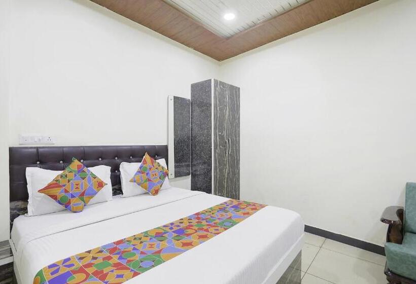 فندق Fabexpress Sai Palace