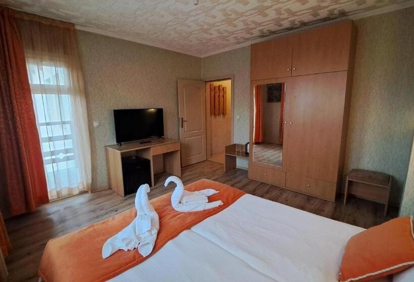 膳宿费 къща за гости Real