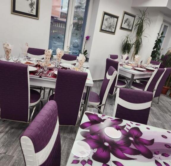 پانسیون бутик хотел ресторант брасери и релакс зона сажитариус