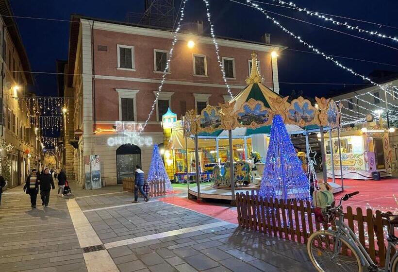 펜션 Affittacamere Folignocentro