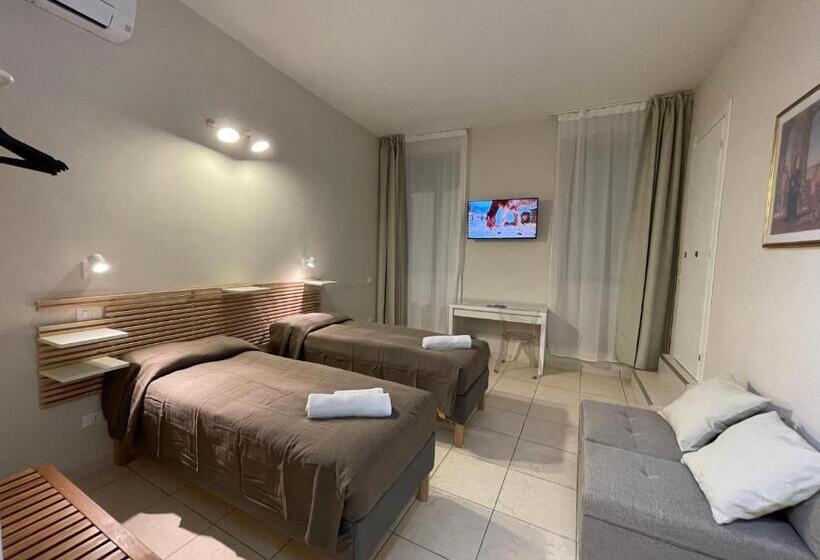 펜션 Affittacamere Folignocentro