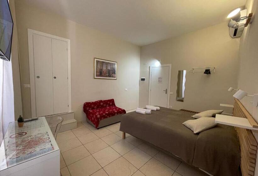 펜션 Affittacamere Folignocentro