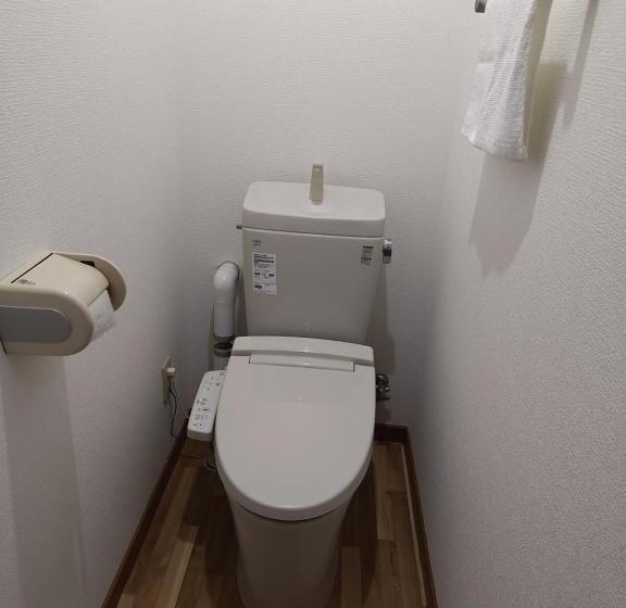 بنسيون Anna S House 駐車無料