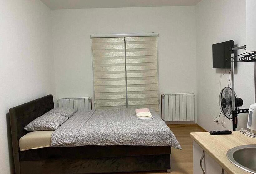 پانسیون Apartmani Bella