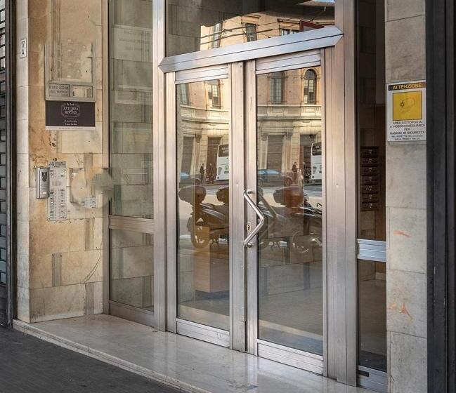 ペンション Astoria Comfort Rooms