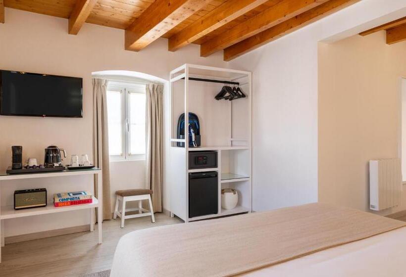 Пансион Azinheira Suites Townhouse   Alojamento Turístico