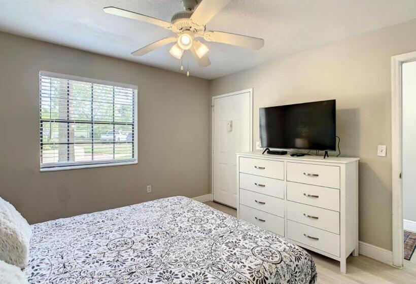 膳宿费 Charming Lakeview Retreat Ii