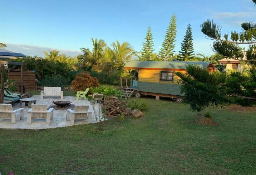 پانسیون Cheratof