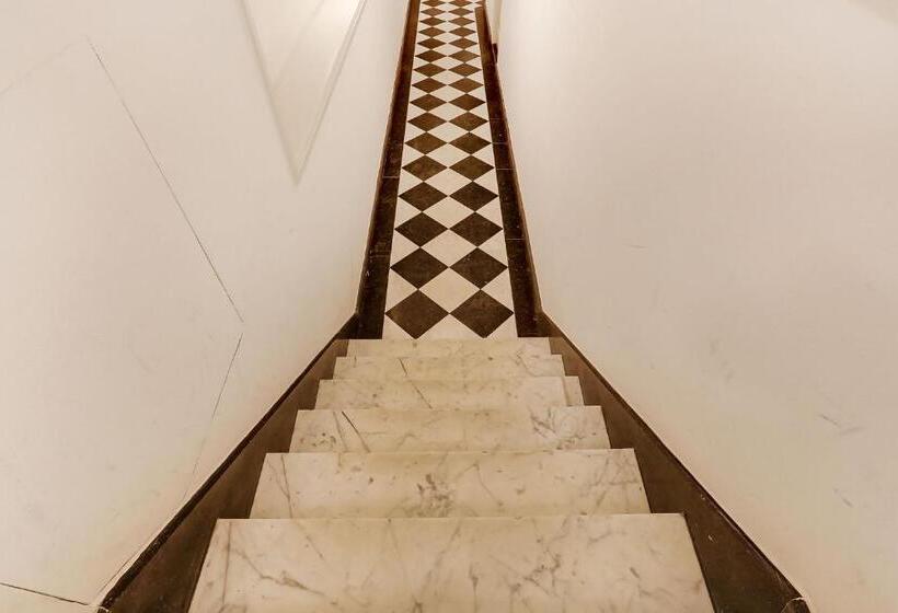 پانسیون City Centre, Canal House, Luxurious , Stylish Bedroom, Ensuite Bathroom, Own Entrance