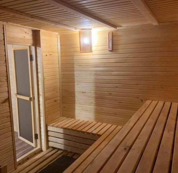 پانسیون Darianna