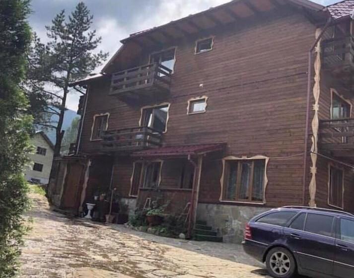 پانسیون Darianna