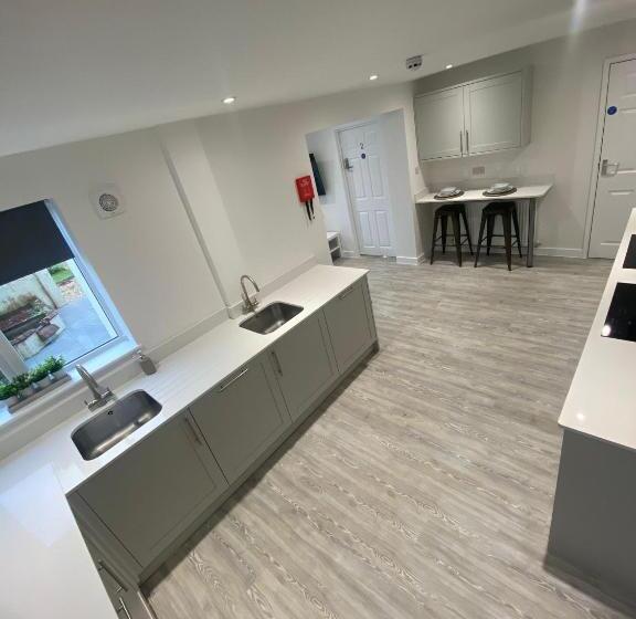 بنسيون Erin Guest House