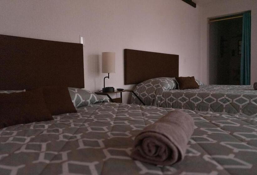 بنسيون Estancia Mixtecas