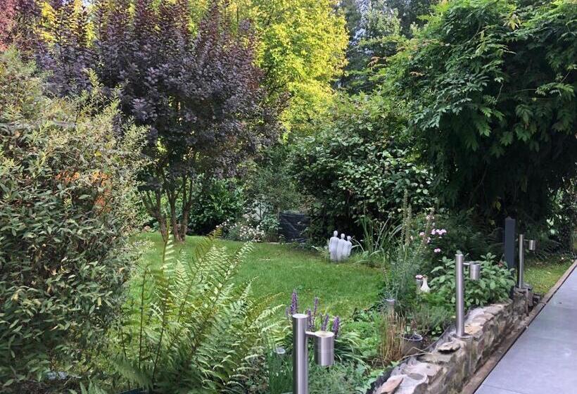 פנסיון L Entre 2   Suite Wellness