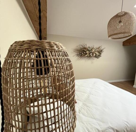 بنسيون Le Chai