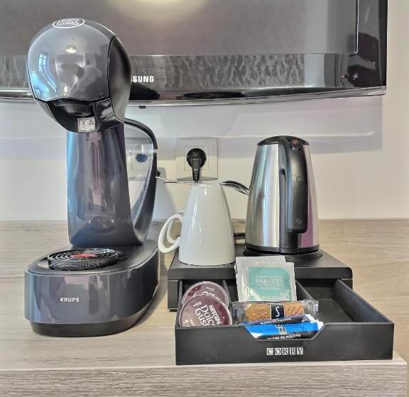 بنسيون Les Platanes  De Miss.k Conciergerie