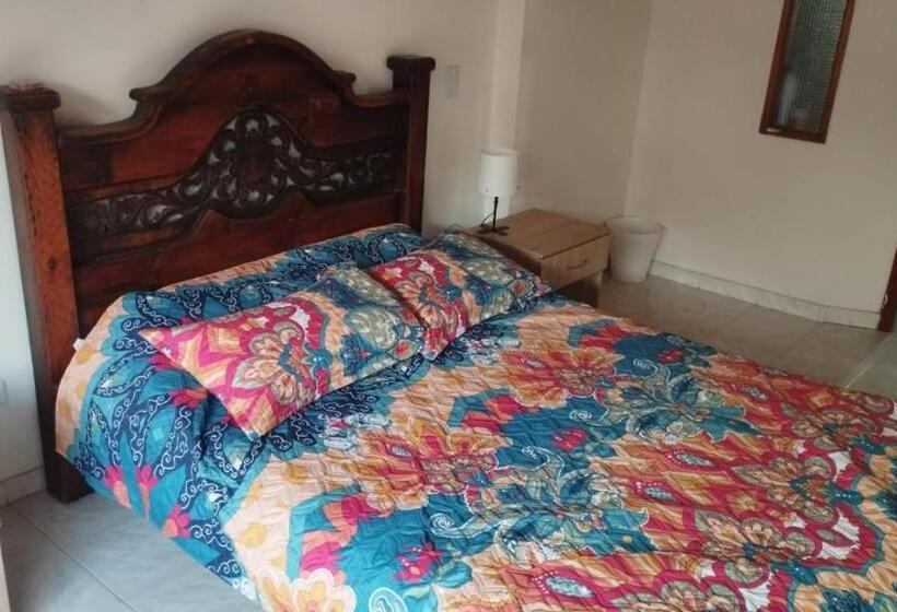 بنسيون Mammamia Casa