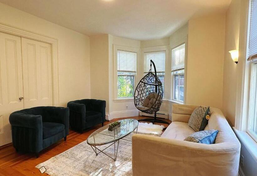 펜션 2b1bentire Place Modern Comfort With Old Charm