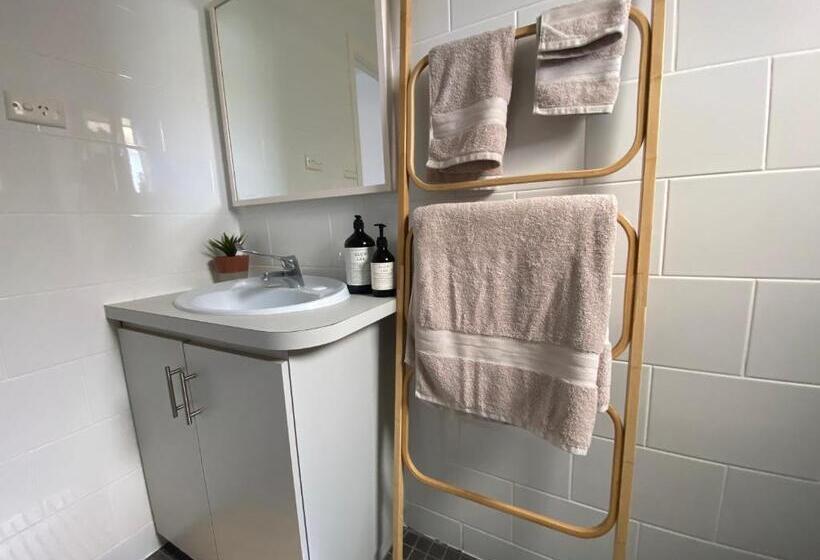 پانسیون Ocean Sunset Villa