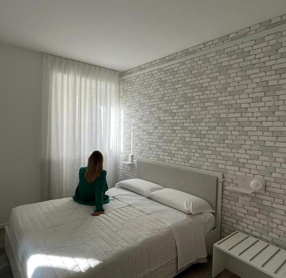 Пансион Rosso Conero   Le Grotte Rooms & Apartments