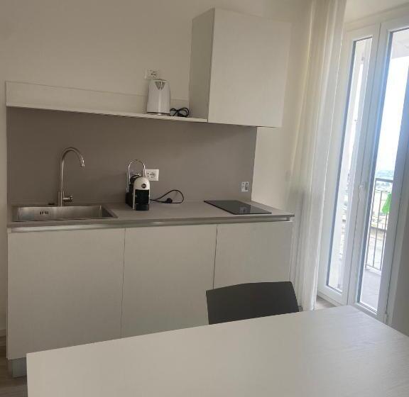 Пансион Rosso Conero   Le Grotte Rooms & Apartments