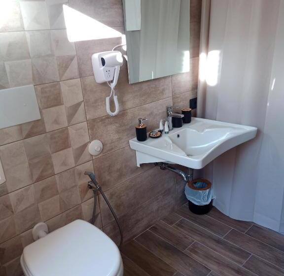 ペンション San Rocco Rooms