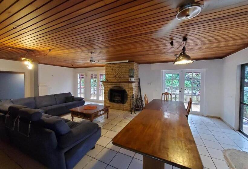 펜션 Tarzali Boho Gardens Guest House