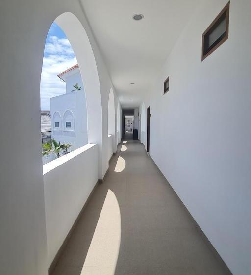 פנסיון The Simore