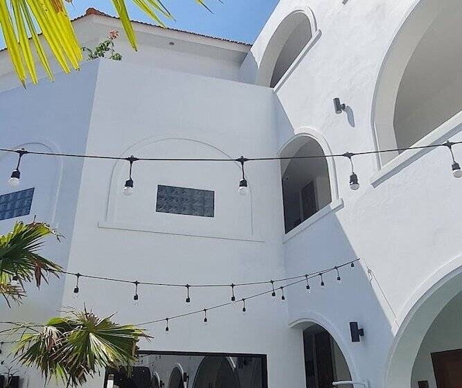 פנסיון The Simore