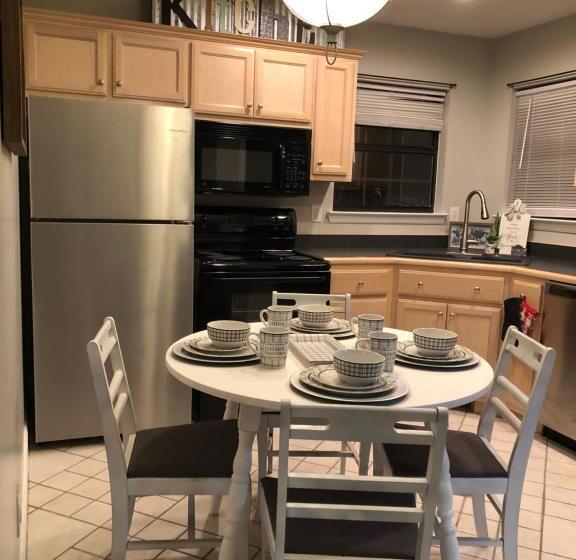 منتجع Enchanted Woods