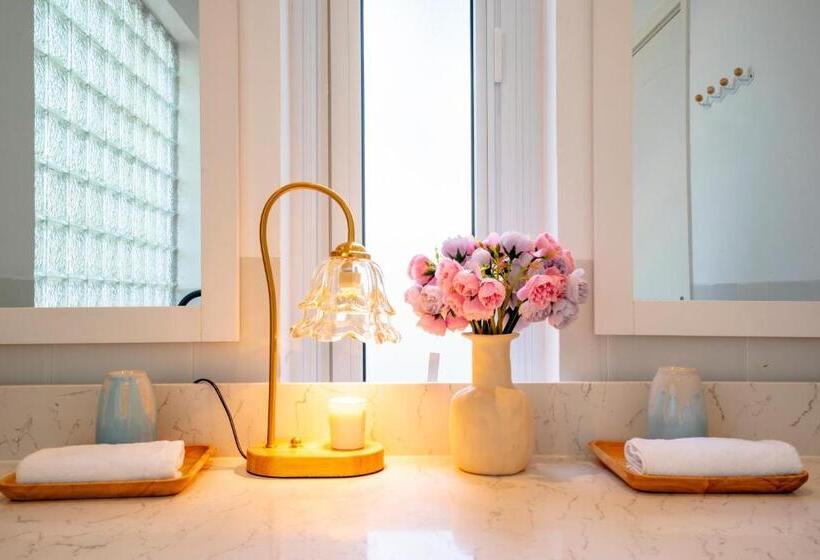 استراحتگاه Mia Luxury Villa Bình Châu