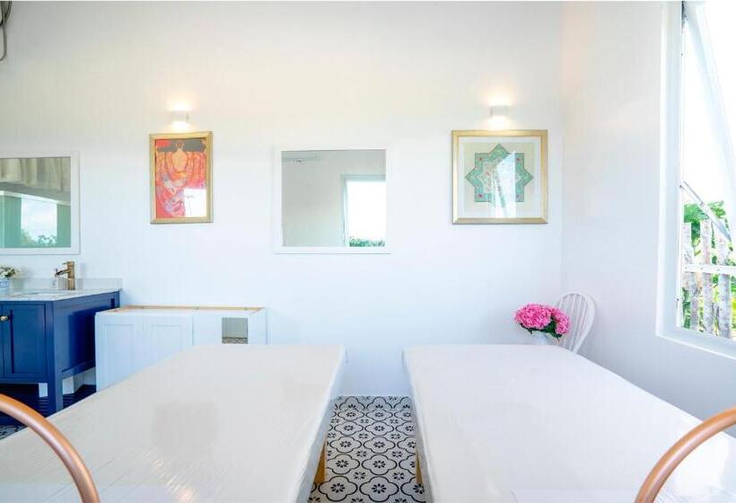 استراحتگاه Mia Luxury Villa Bình Châu