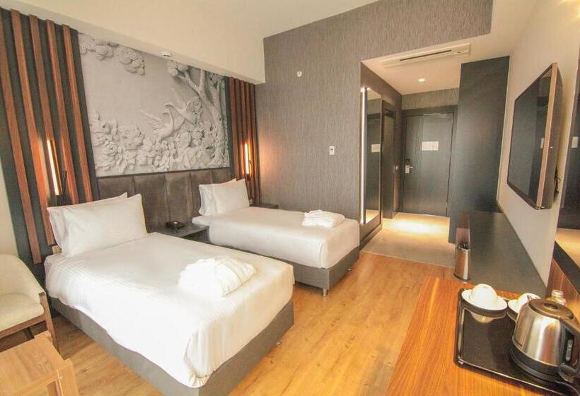 S Class Hotel Convention Center