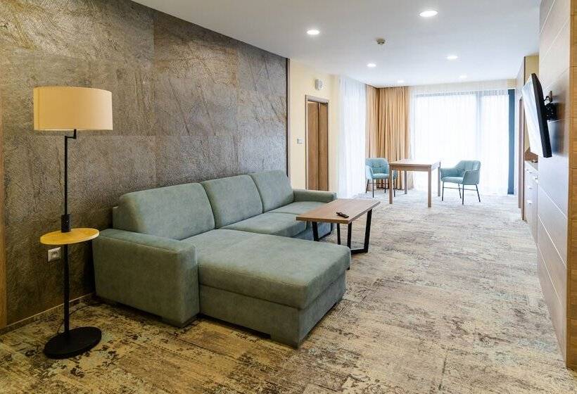 Spa & Wellness Hotel Fitak