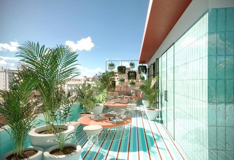 The Boc Hostels Beach