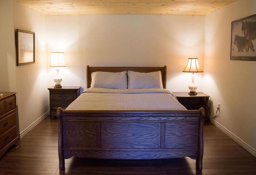 The Nest In The Forest Bed And Breakfast
