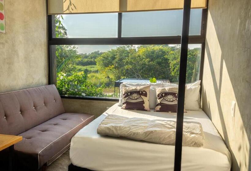 Urban Bacalar Trie Hotels