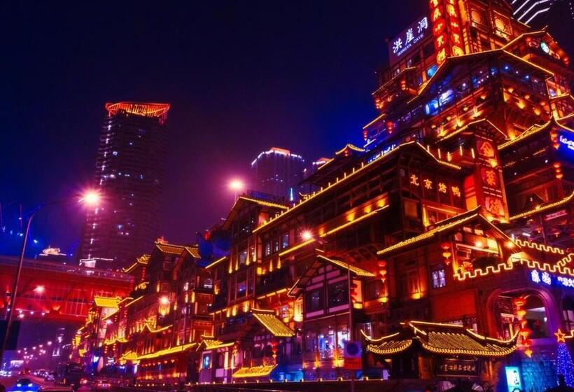 Wuyu Hotel, Smart Park & Happy Valley Jinshansi Metro