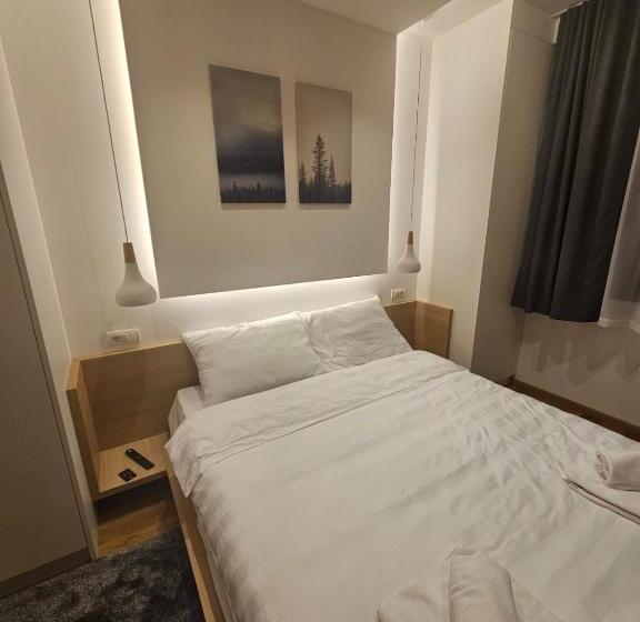 Zlatni Javor, Apartment 408