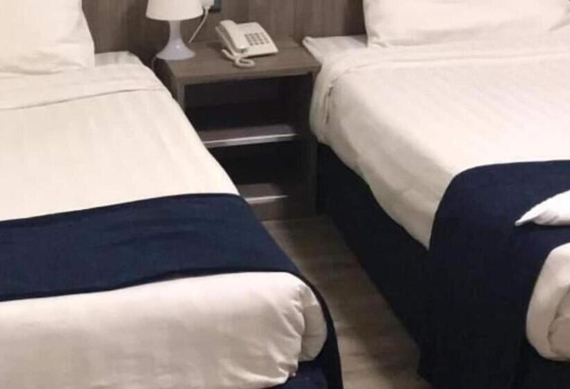 حياة المدينة الفندقية