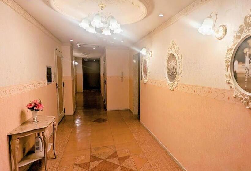 ホテル ネグレスコ