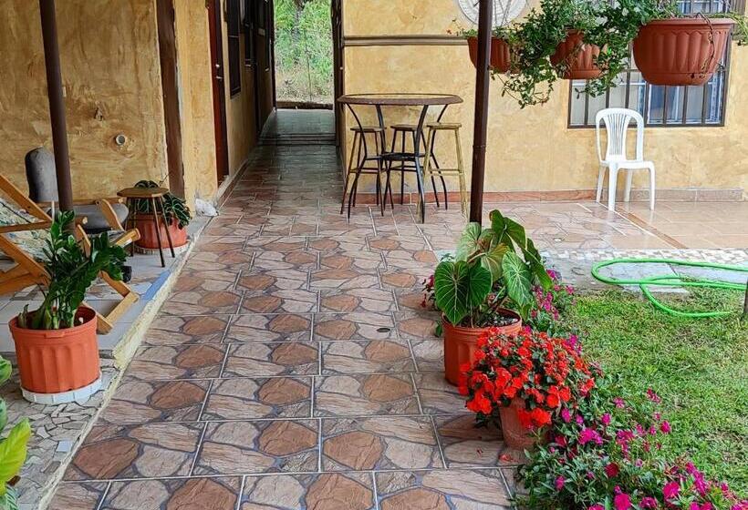 Aires Frescos De Boquete