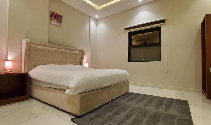 فندق صغير وطن