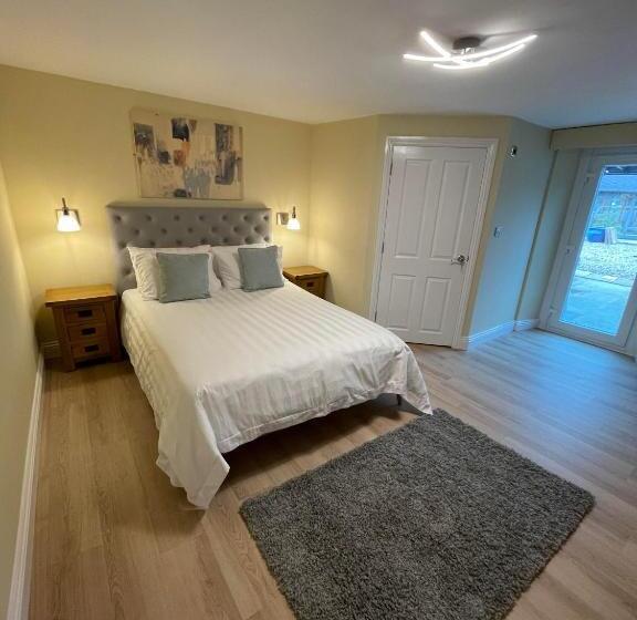 Apartments At The Black