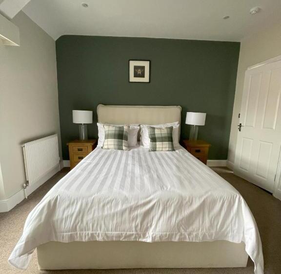 Apartments At The Black