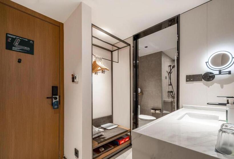 Atour Hotel Fuzhou Jinshan Aegean Sea