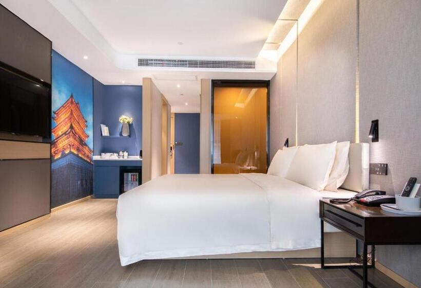 Atour Hotel Yichun Administrative Center