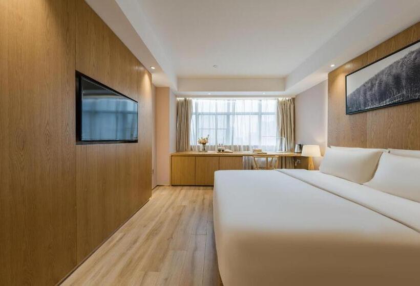 Atour X Hotel Wuxi New Zone Gelunbu Plaza