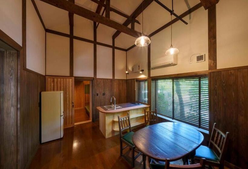 Bed and Breakfast ゲストハウス小布施