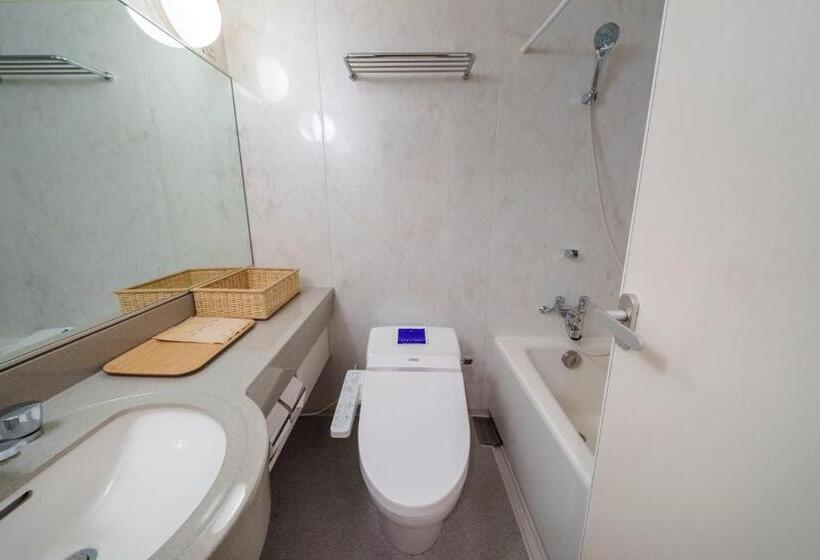 Bed and Breakfast ゲストハウス小布施